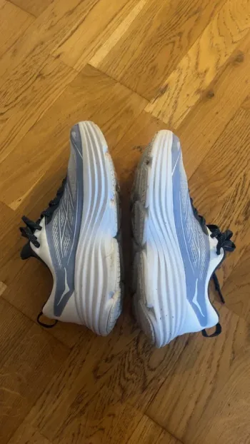 Used Hoka Bondi 8 bike — image 3 of 6