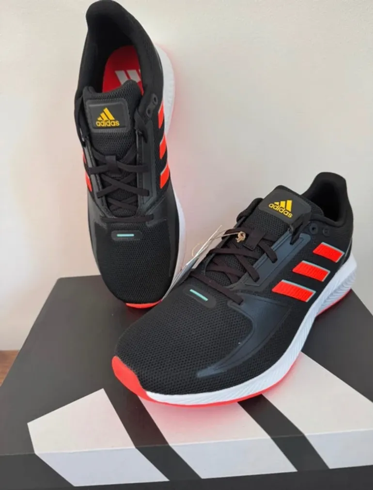 Použité Adidas Runfalcon 2.0 bike — obrázek 1 z 7