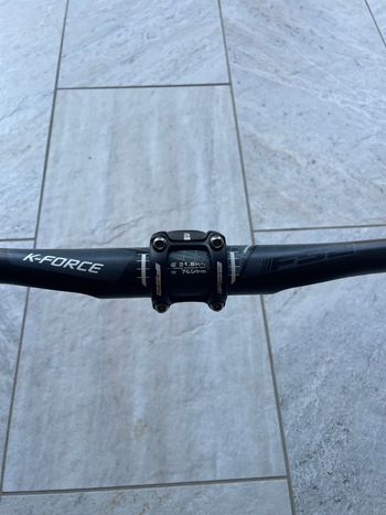 Used Fsa SL-K CSI Carbon Curva MTB Flat 700mm bike — image 2 of 6