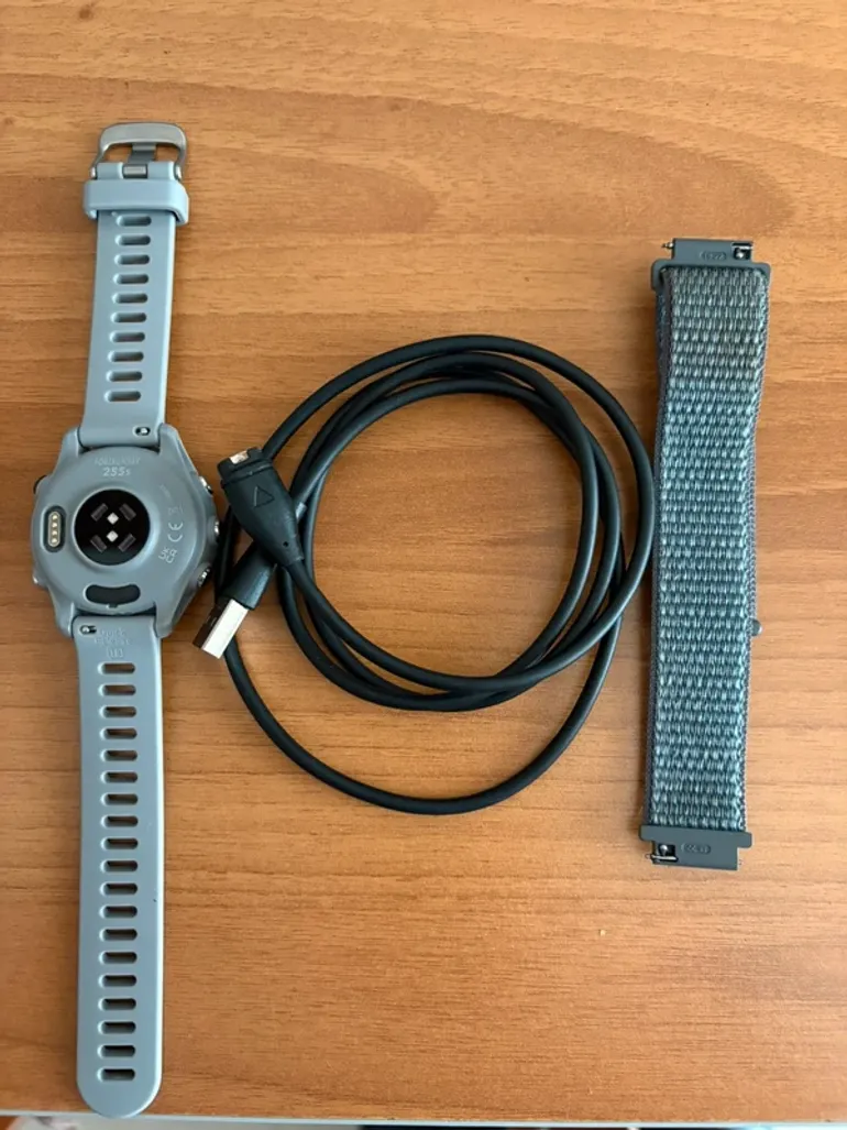 Used Garmin Forerunner 255s bike — image 2 of 4