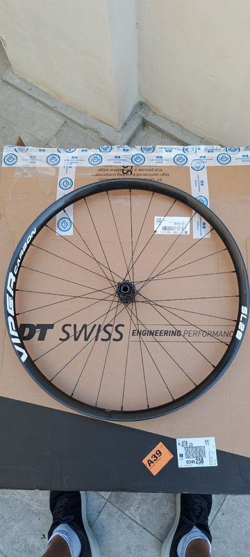 Brugt Viper 30 mm Carbon SL 2025 bike — billede 8 af 8