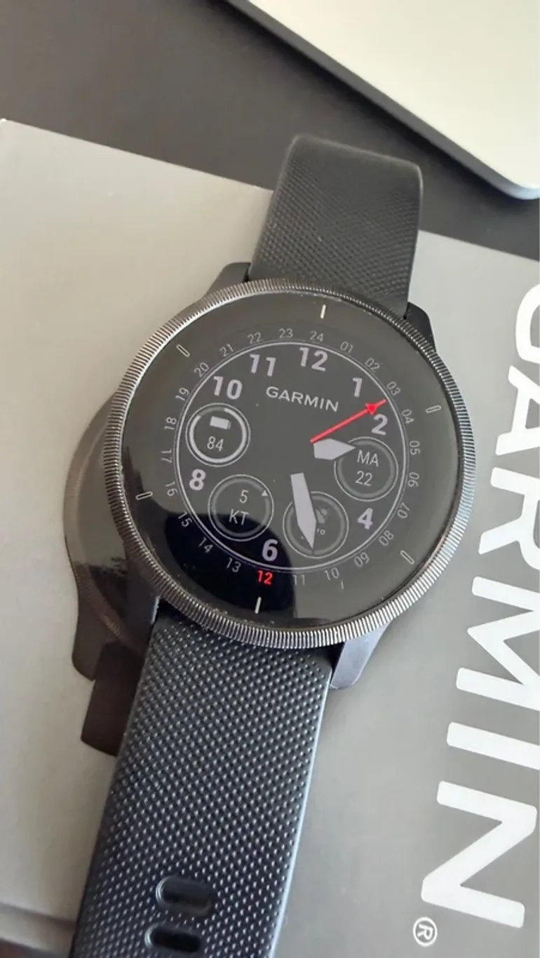Used Garmin Venu 2 bike — image 1 of 2