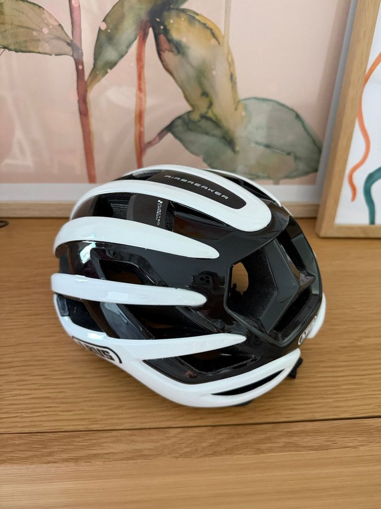 Used ABUS AirBreaker 2.0 Road Helmet 2025 bike — image 3 of 5