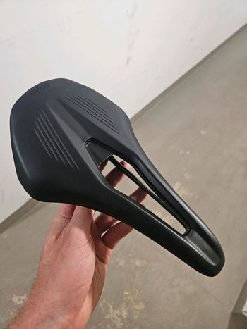 Brugt Fizik Tempo Argo R5 bike — billede 2 af 5