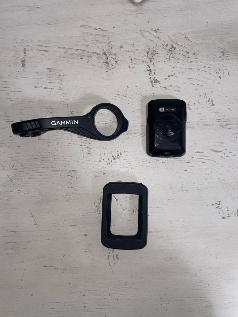 Used Garmin Edge 820 GPS Bike Computer bike — image 6 of 6