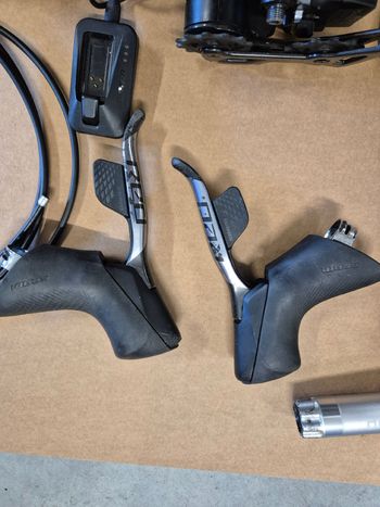 Použité Sram Red AXS D1 12v 2020 bike — obrázek 5 z 12