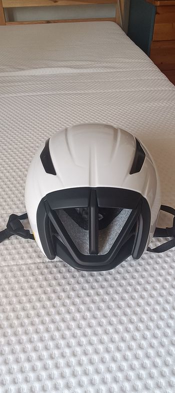 Used Specialized Prevail 3 Helmet 2025 bike — image 5 of 5
