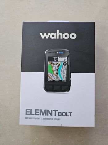 Used Wahoo ELEMNT BOLT GPS Bike Computer bike