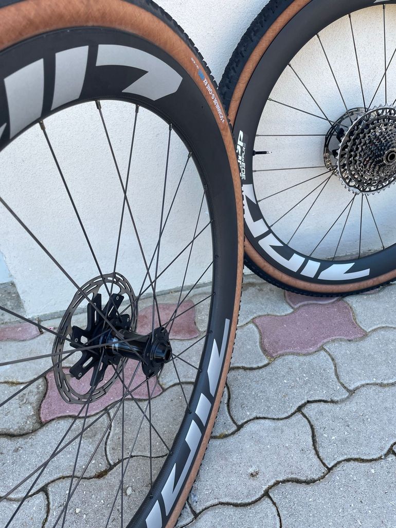Brugt Zipp 303 XPLR 2026 bike — billede 2 af 6