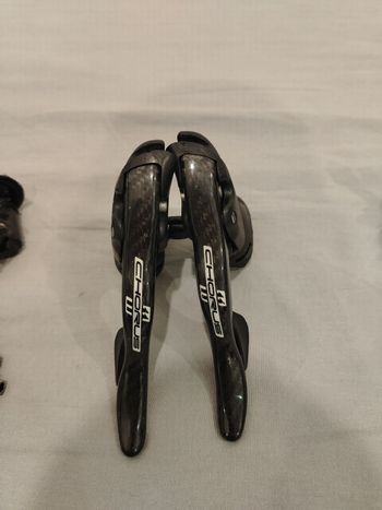 Used Campagnolo Chorus 11-speed Groupset 2017 bike — image 2 of 10
