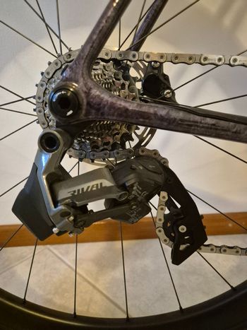 Used Sram Rival eTap AXS 1x12speed 2024 bike