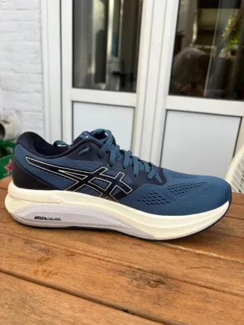 Used Asics GT-4000 bike — image 4 of 5