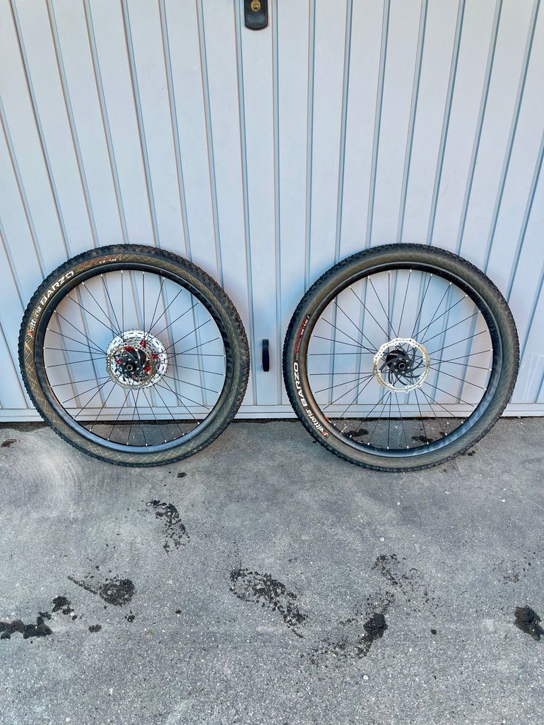 Gebrauchtes Bontrager Kovee Elite 23 TLR Boost 29 Carbon MTB Wheelset 2021 bike — Bild 1 von 11