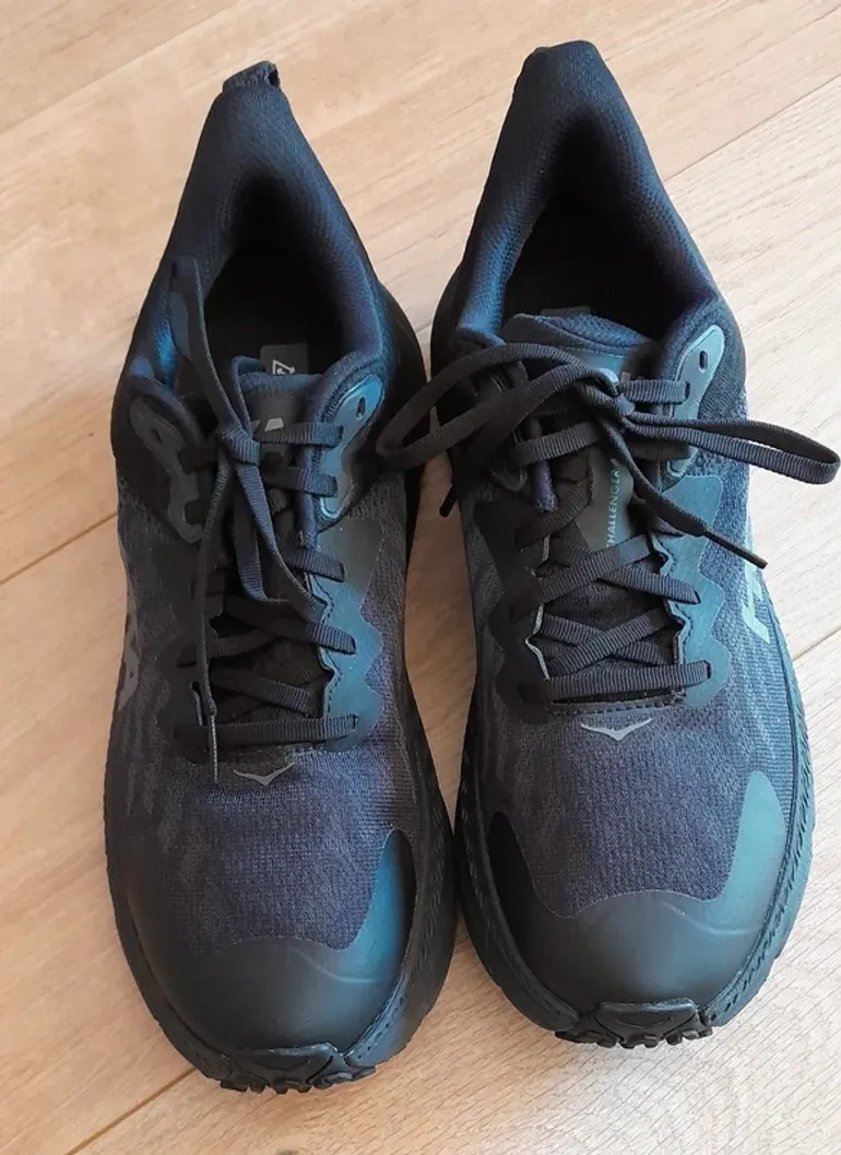 Used Hoka Challenger ATR 7 GTX 2025 bike — image 2 of 8