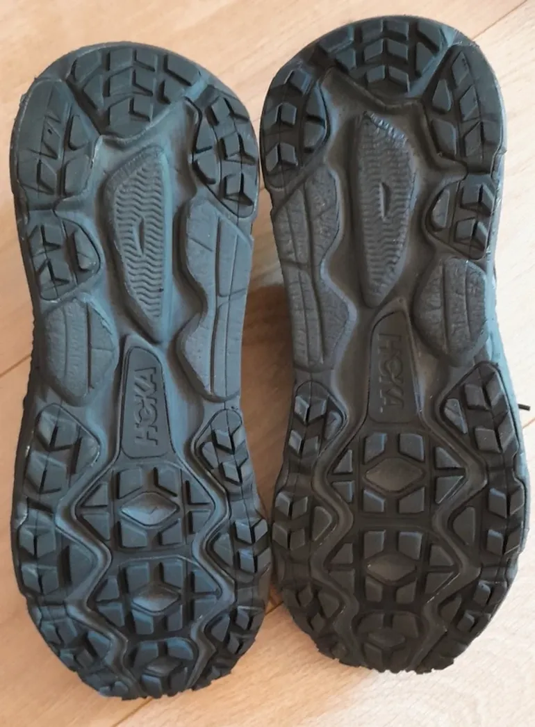Used Hoka Challenger ATR 7 GTX 2025 bike — image 3 of 8