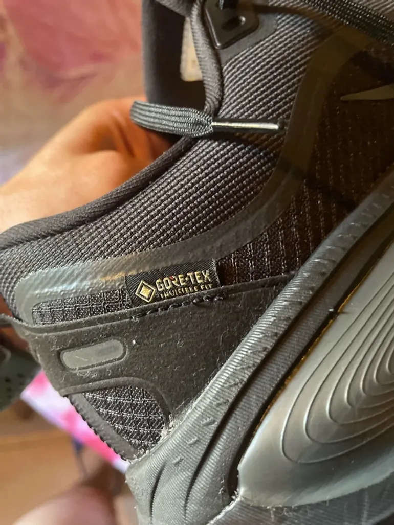 Brugt Nike Vomero 18 GTX bike — billede 3 af 11