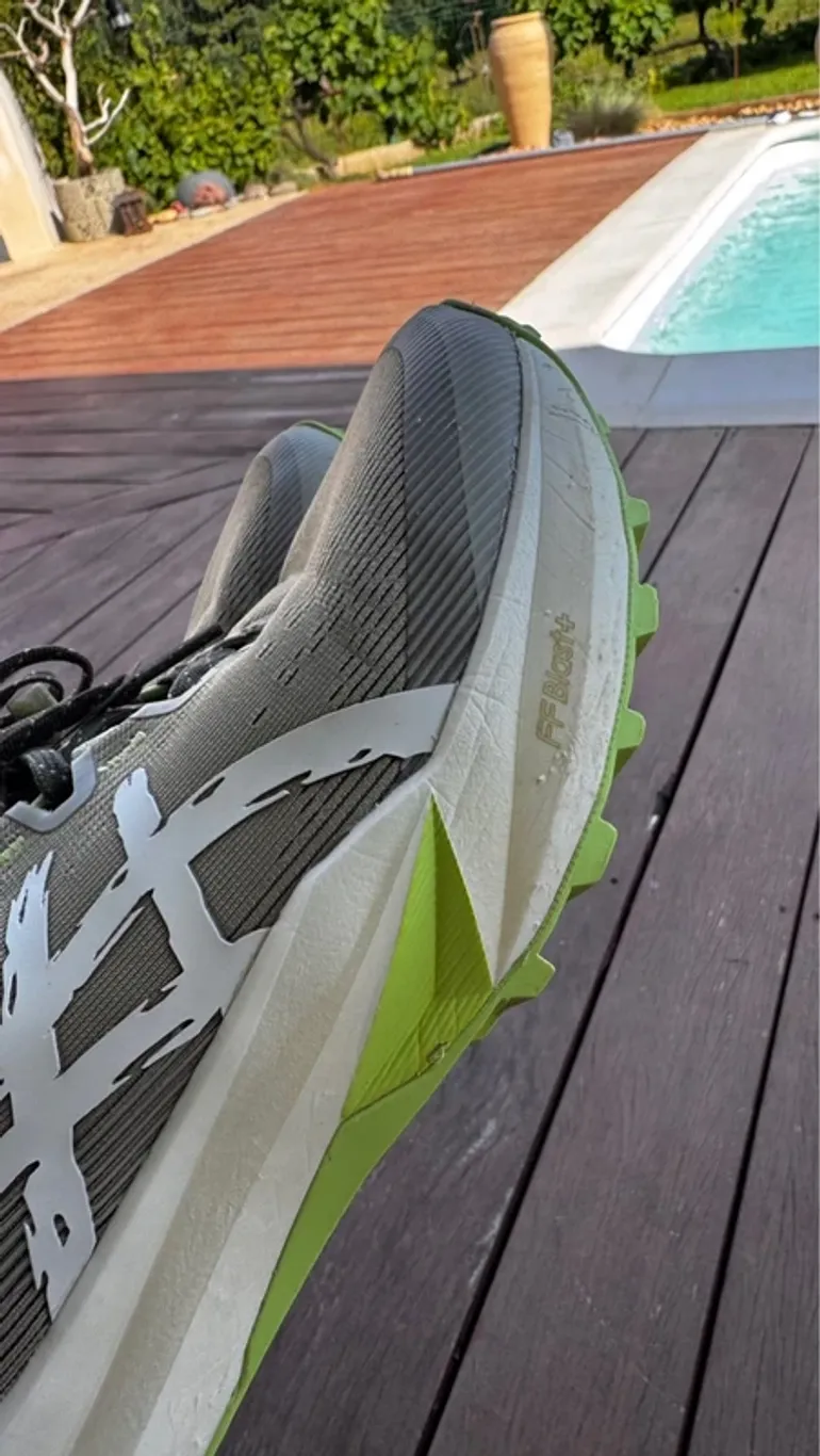 Used Asics Fuji lite 6 bike — image 3 of 7