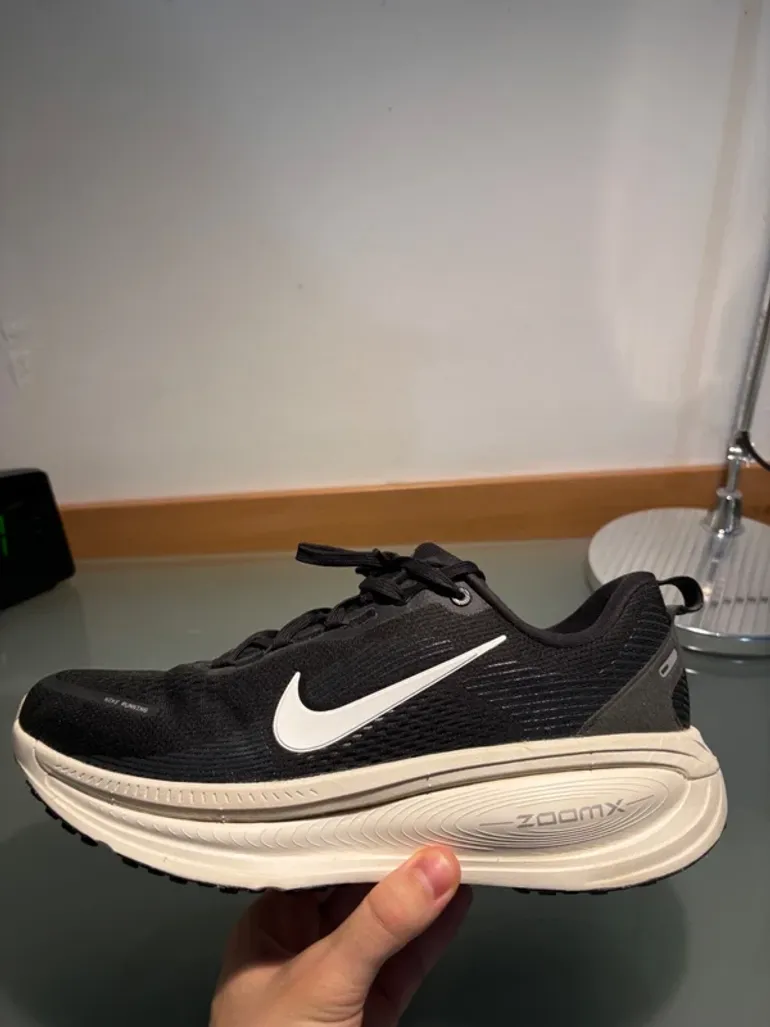 Used Nike Vomero 18 bike — image 2 of 7