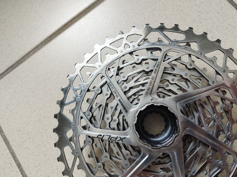 Used Sram Rival XPLR 10-44 Cassette bike — image 2 of 3