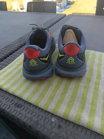 Used Hoka Shoes bike — image 3 of 7