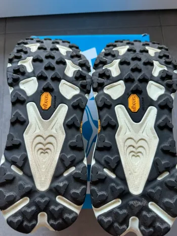 Gebrauchtes Hoka Speedgoat 7 bike — Bild 5 von 6