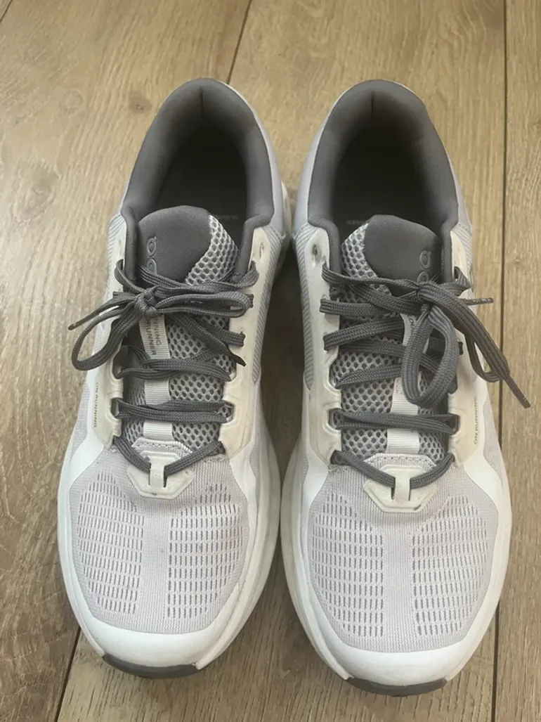 Used On Running Cloudrunner 2 bike — image 6 of 6
