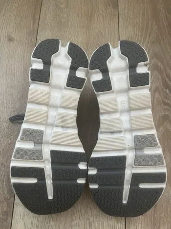 Used On Running Cloudrunner 2 bike — image 4 of 6
