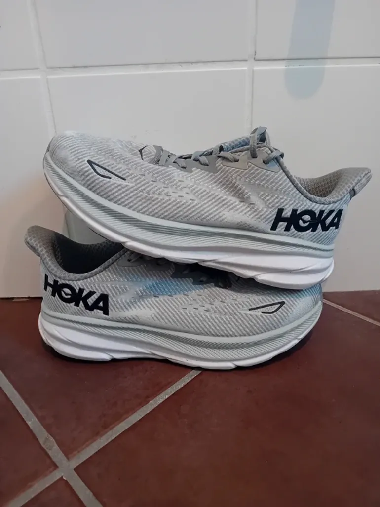 Použité Hoka Clifton 9 bike — obrázek 1 z 5