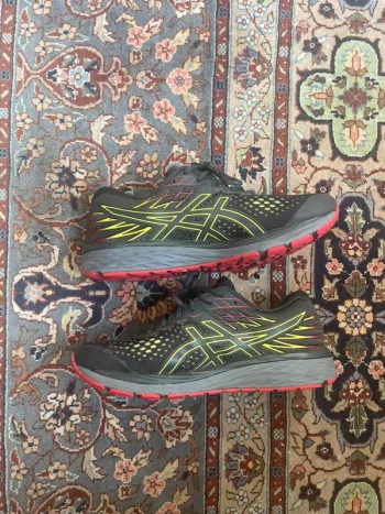 Used Asics Gel-Cumulus 21 GTX bike — image 2 of 6