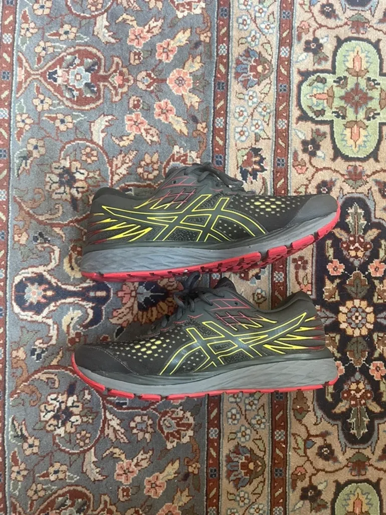 Used Asics Gel-Cumulus 21 GTX bike — image 2 of 6