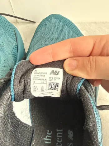 Käytetty New Balance Gore-Tex bike — kuva 13 / 15