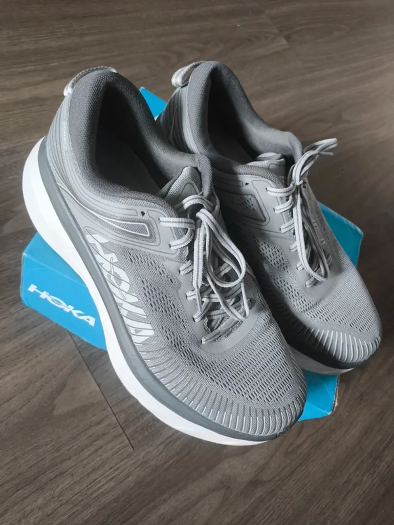 Brugt Hoka Bondi 7 bike — billede 1 af 7
