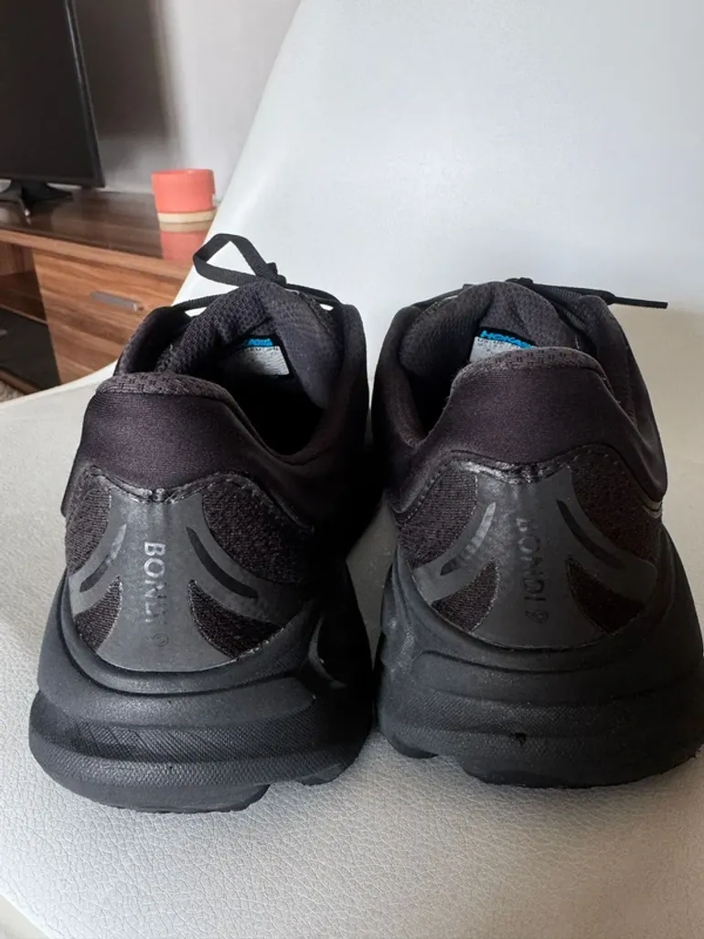 Used Hoka Bondi 9 bike — image 2 of 7