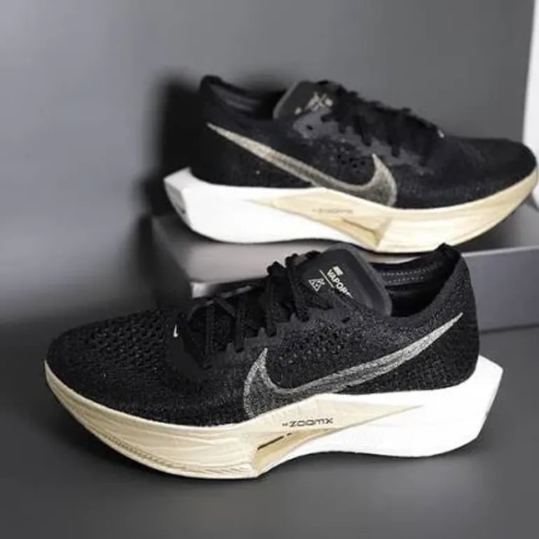 Used Nike Vaporfly 3 bike — image 1 of 13