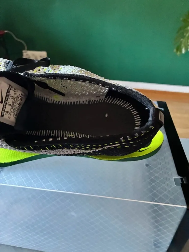 Used Nike Flyknit Racer bike — image 5 of 7