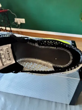 Used Nike Flyknit Racer bike — image 4 of 7
