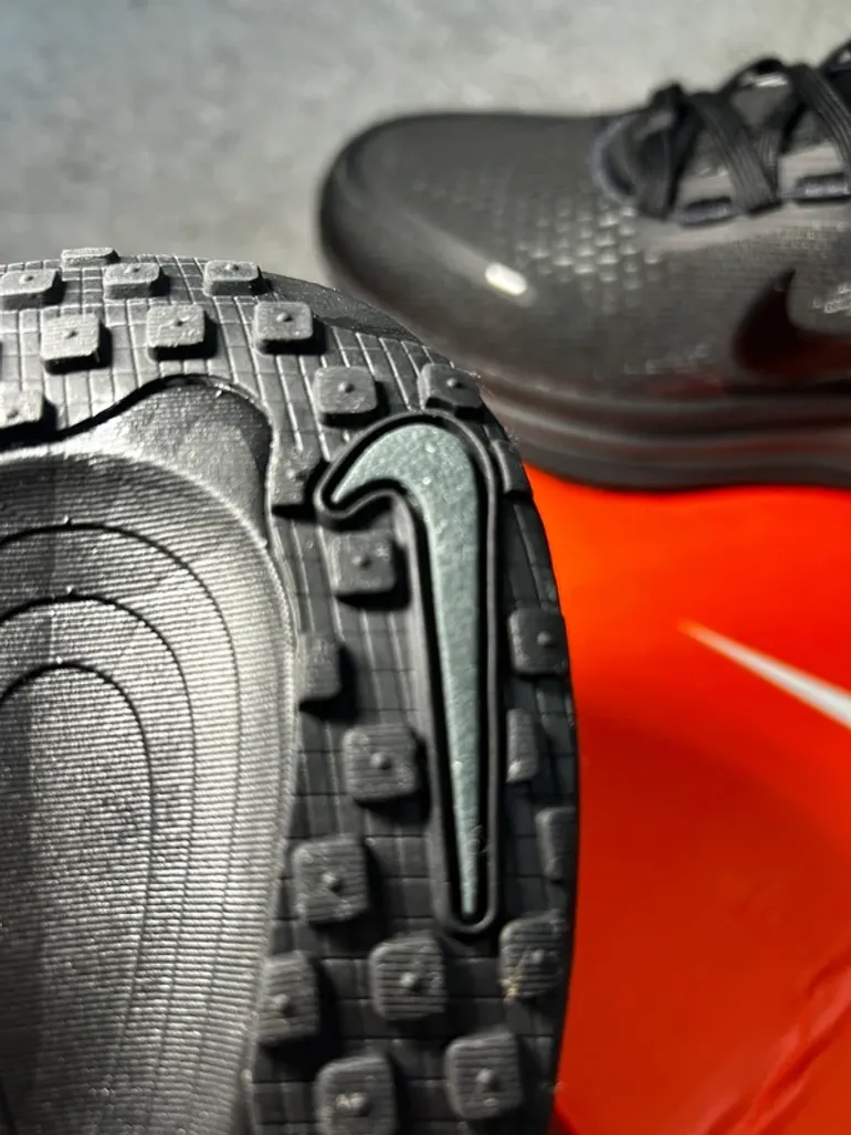 Used Ideal Nike Zoom Vomero 18 bike — image 9 of 10