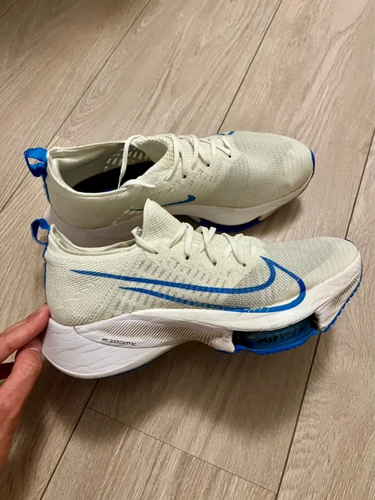 Used Nike Air Zoom Tempo Next % bike — image 1 of 6