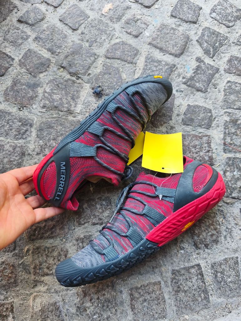 Used Merrell Trekking Shoes 2019 bike — image 5 of 9