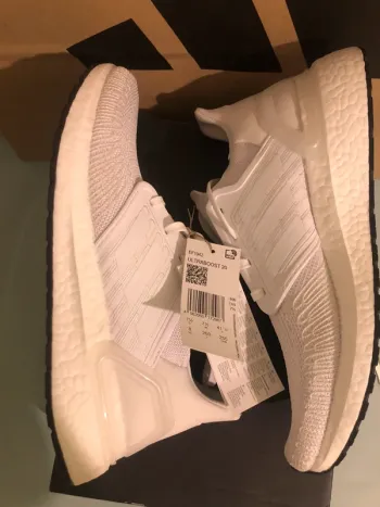 Použité Adidas Ultraboost 20 bike — obrázek 13 z 15