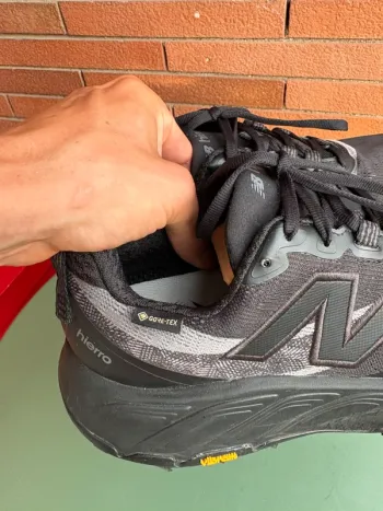 Käytetty New Balance Hierro v9 bike — kuva 3 / 9