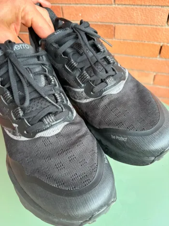 Käytetty New Balance Hierro v9 bike — kuva 2 / 9