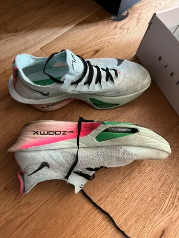 Used Nike Alphafly Next 3 bike — image 5 of 7