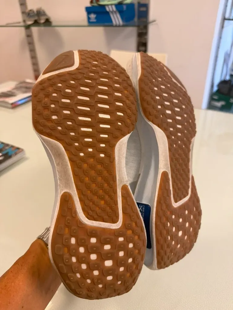 Used Nike Invincible Run bike — image 3 of 5