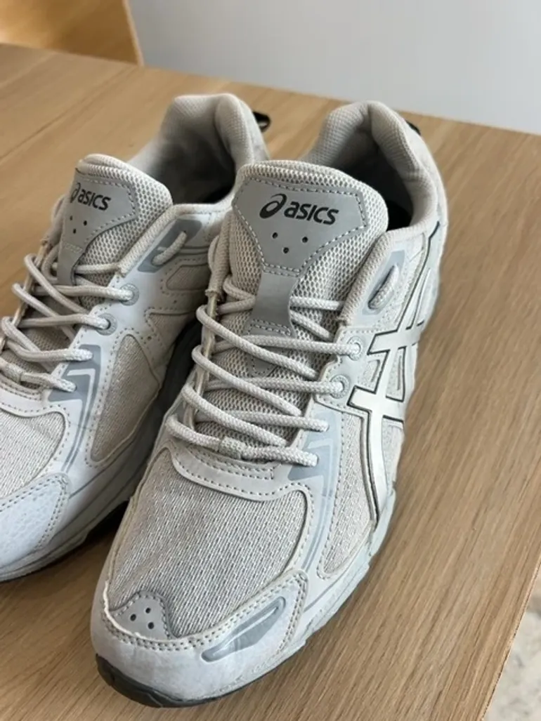 Used Asics Baskets de running - Gris bike — image 2 of 7
