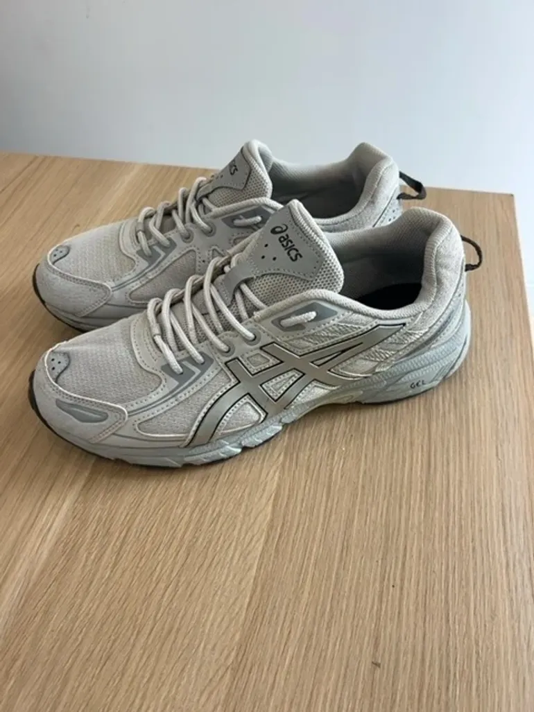 Used Asics Baskets de running - Gris bike — image 3 of 7