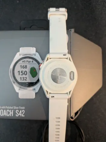 Gebrauchtes Garmin Approach S42 bike — Bild 2 von 4