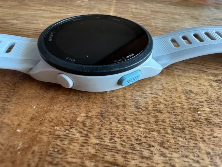 Použité Garmin Forerunner 165 bike — obrázek 6 z 7