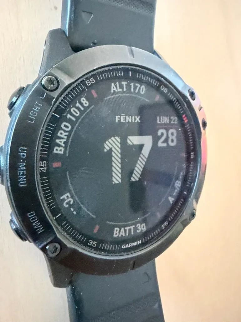 Used Garmin Fenix 6 Pro bike — image 5 of 8