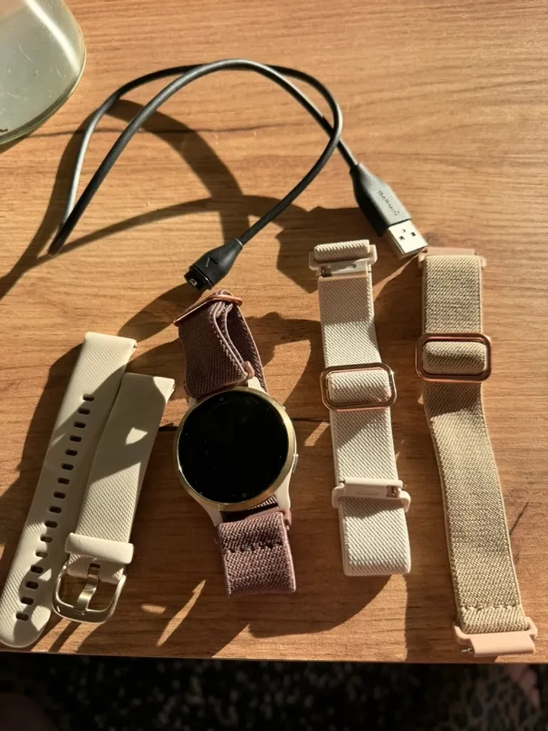 Used Garmin venu 2s bike — image 2 of 2